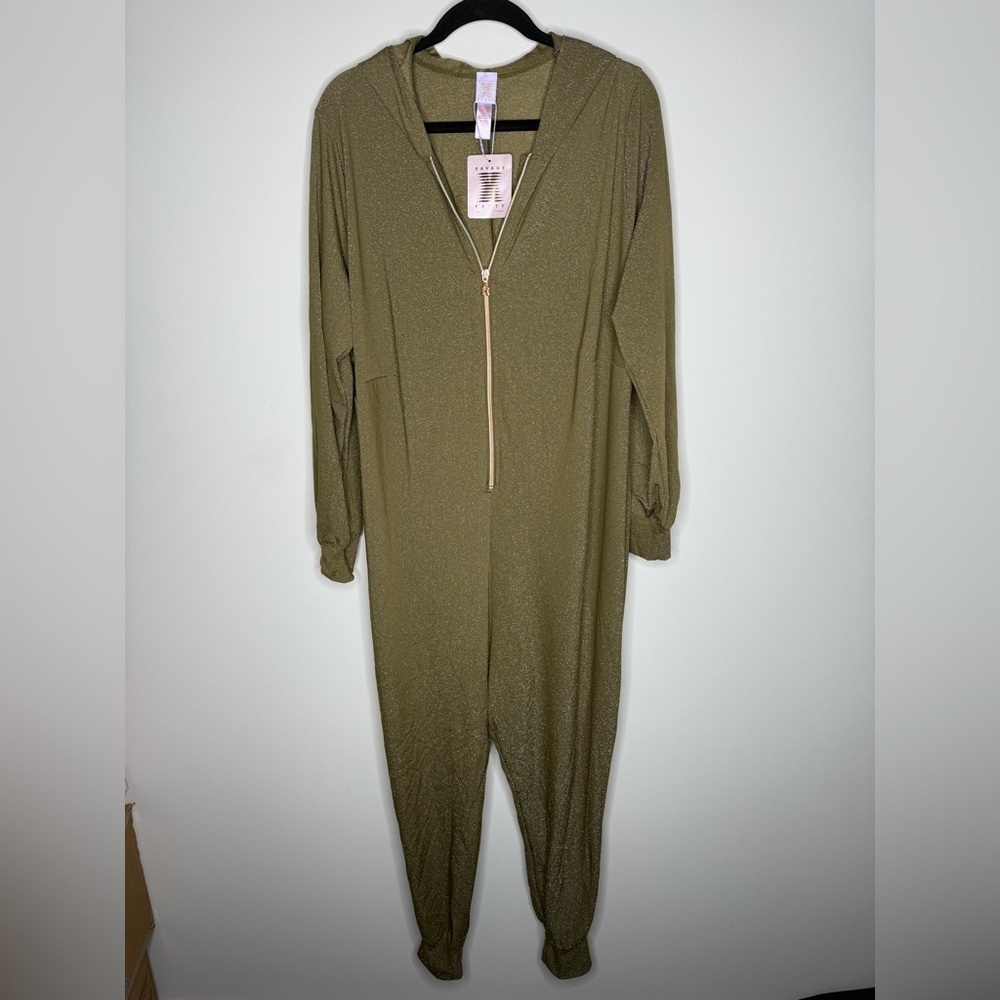 SLEEP & SHINE HOODED ONESIE - Picture 10 of 11